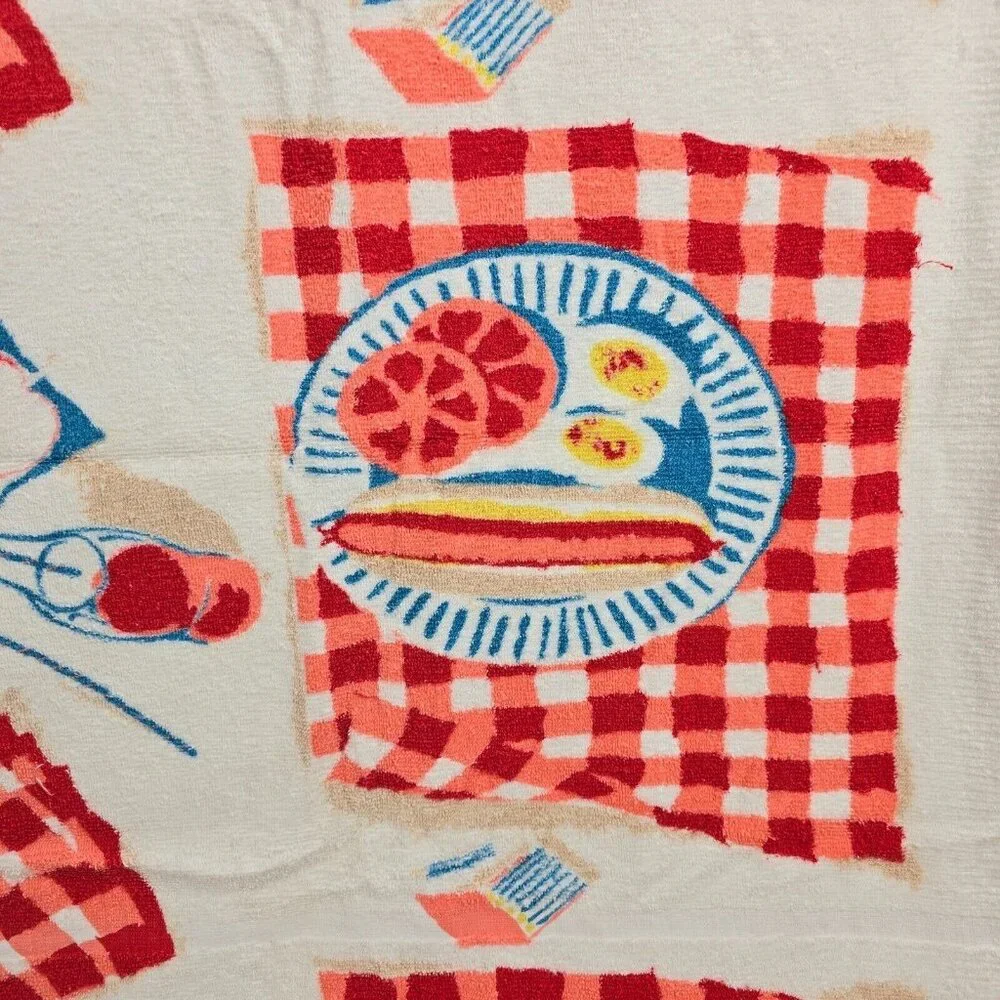 Vintage Beach Towel Terrycloth Whimsical Bold Kitschy Novelty Beach Picnic 50s